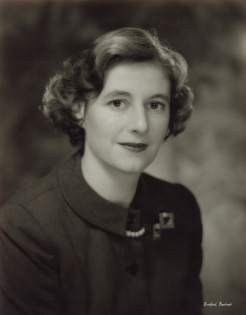 Mrs. Carl W. Gram, Jr. - New York Junior League